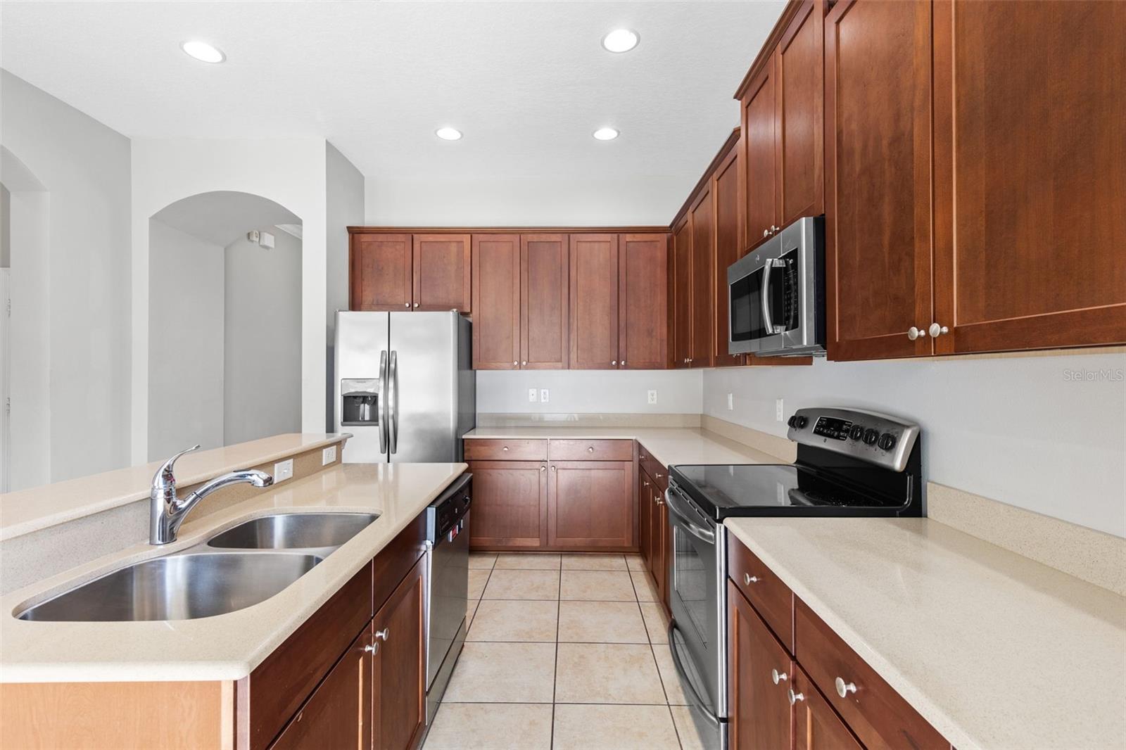 Image 16 of 67 For 7608 West Shore Boulevard
