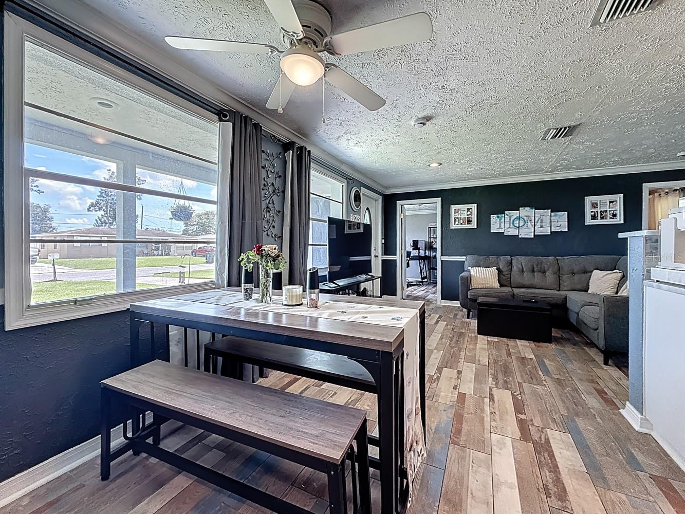 Image 14 of 84 For 2625 46th Avenue N