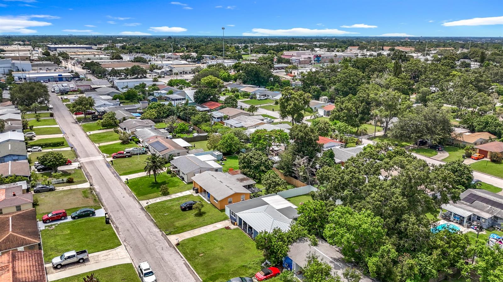 Image 66 of 84 For 2625 46th Avenue N