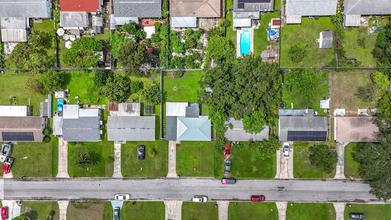 Image 77 of 84 For 2625 46th Avenue N