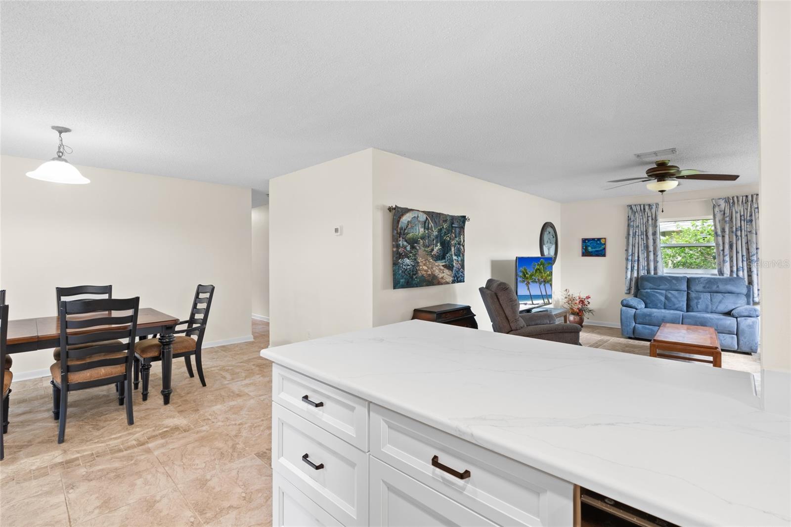 Image 5 of 24 For 1811 Hibiscus Court S
