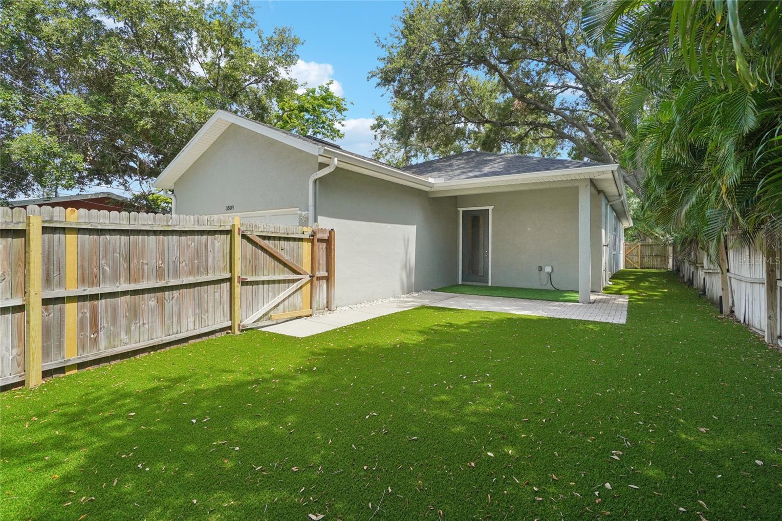 Image 3 of 21 For 3509 4th Avenue N