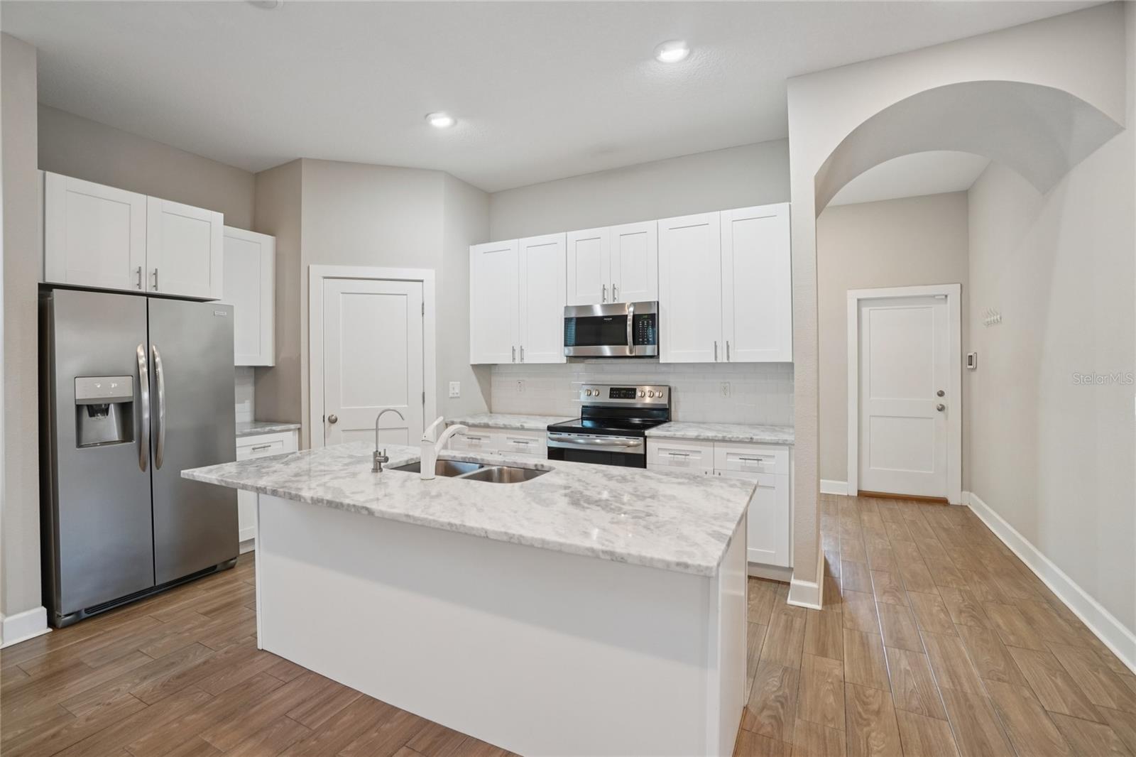 Image 6 of 21 For 3509 4th Avenue N