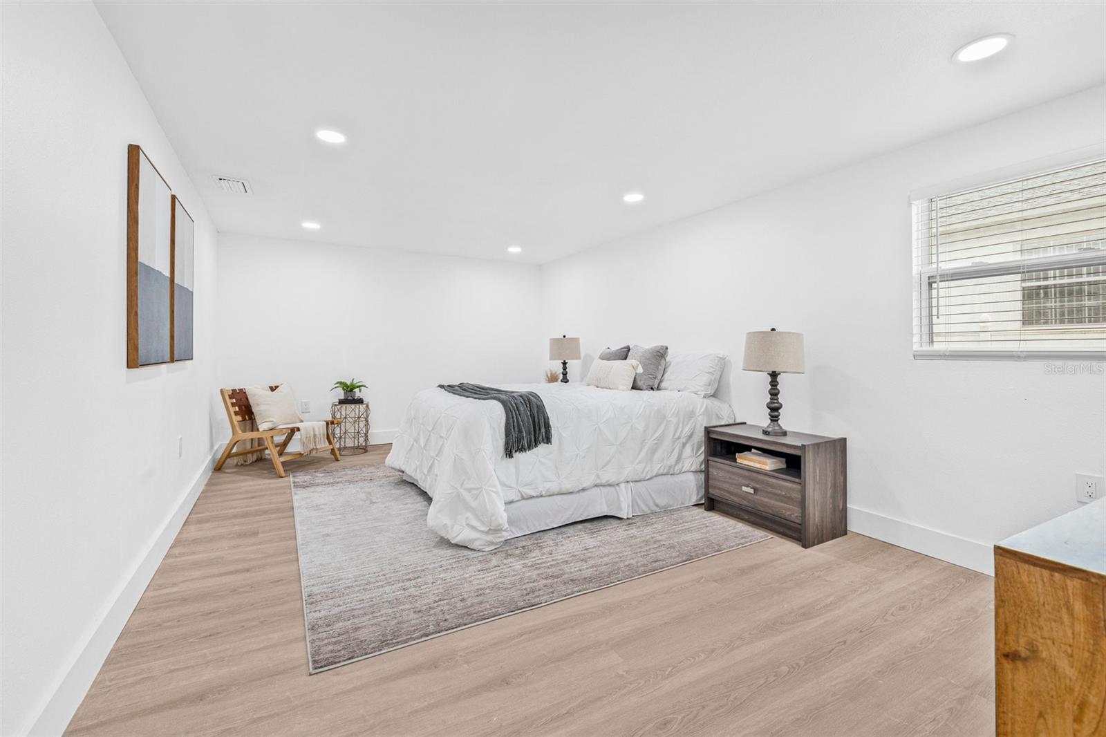 Image 22 of 27 For 5355 67th Street N