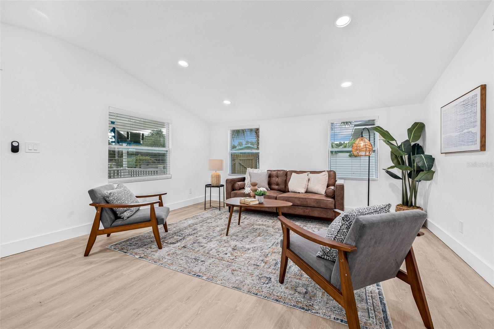 Image 7 of 27 For 5355 67th Street N