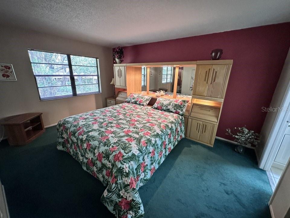 Image 11 of 31 For 3034 Eastland Boulevard D206