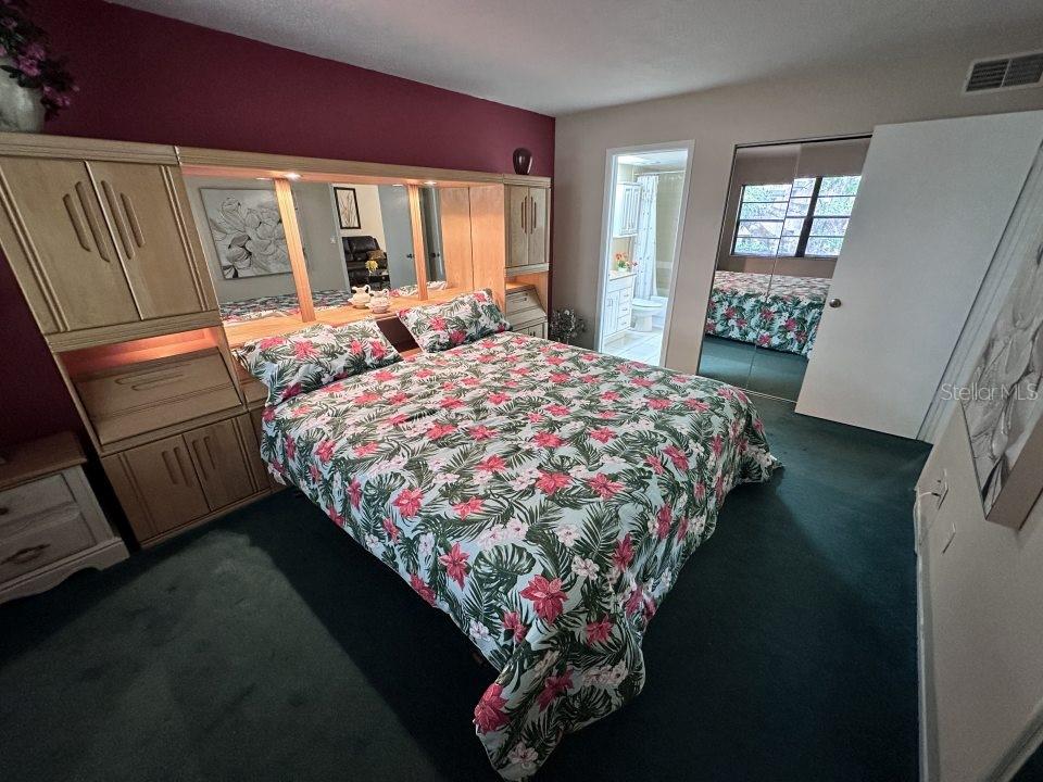 Image 13 of 31 For 3034 Eastland Boulevard D206