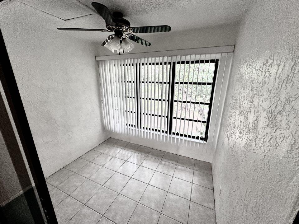 Image 21 of 31 For 3034 Eastland Boulevard D206