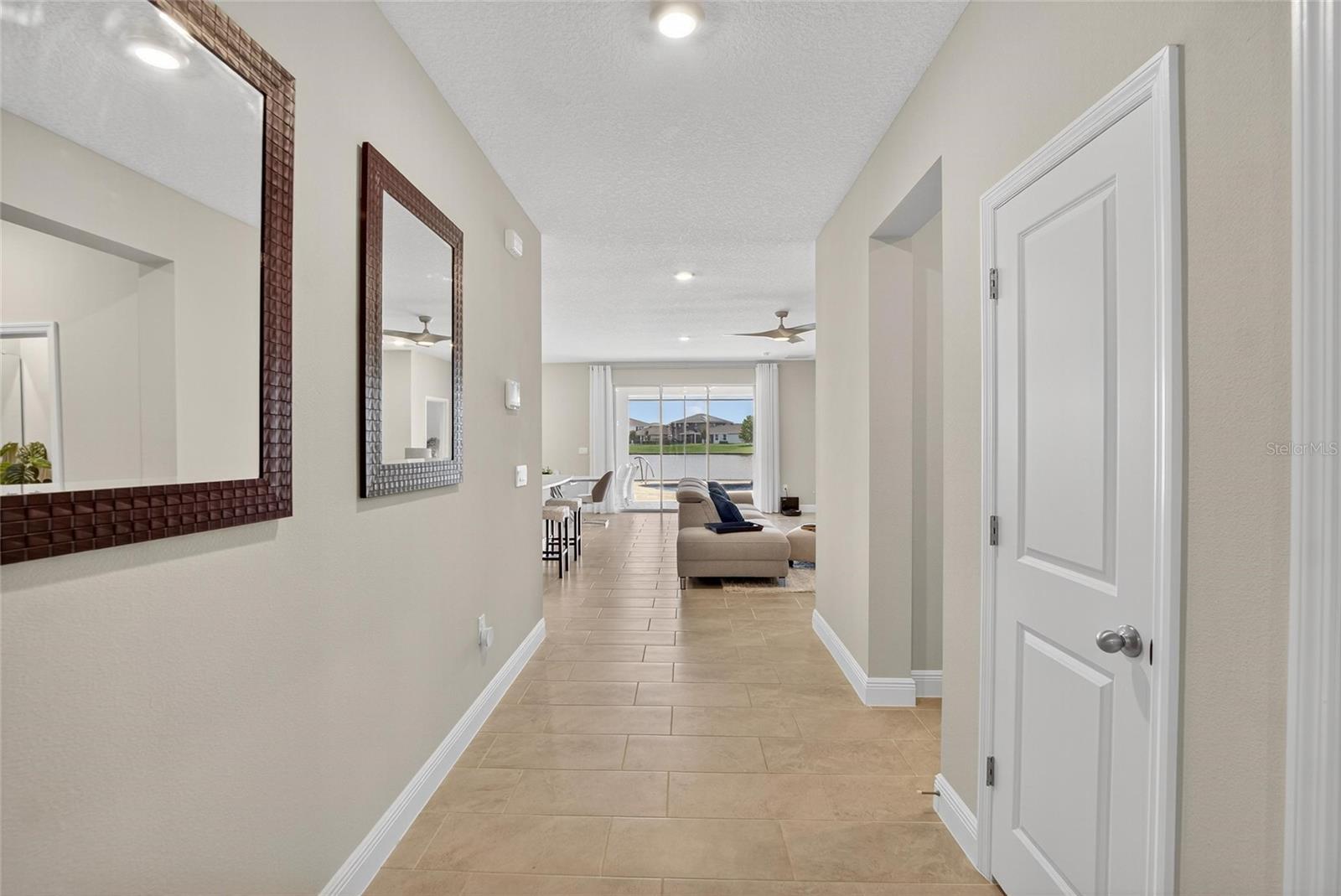 Listing photo id 1 for 5657 Hawks Cay Street