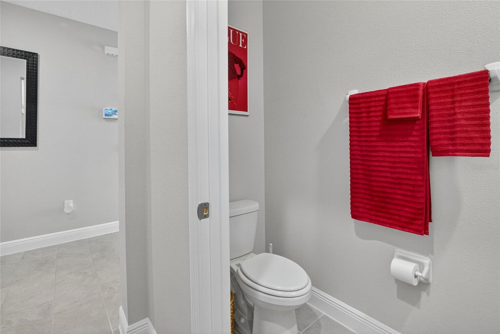 Listing photo id 39 for 5657 Hawks Cay Street