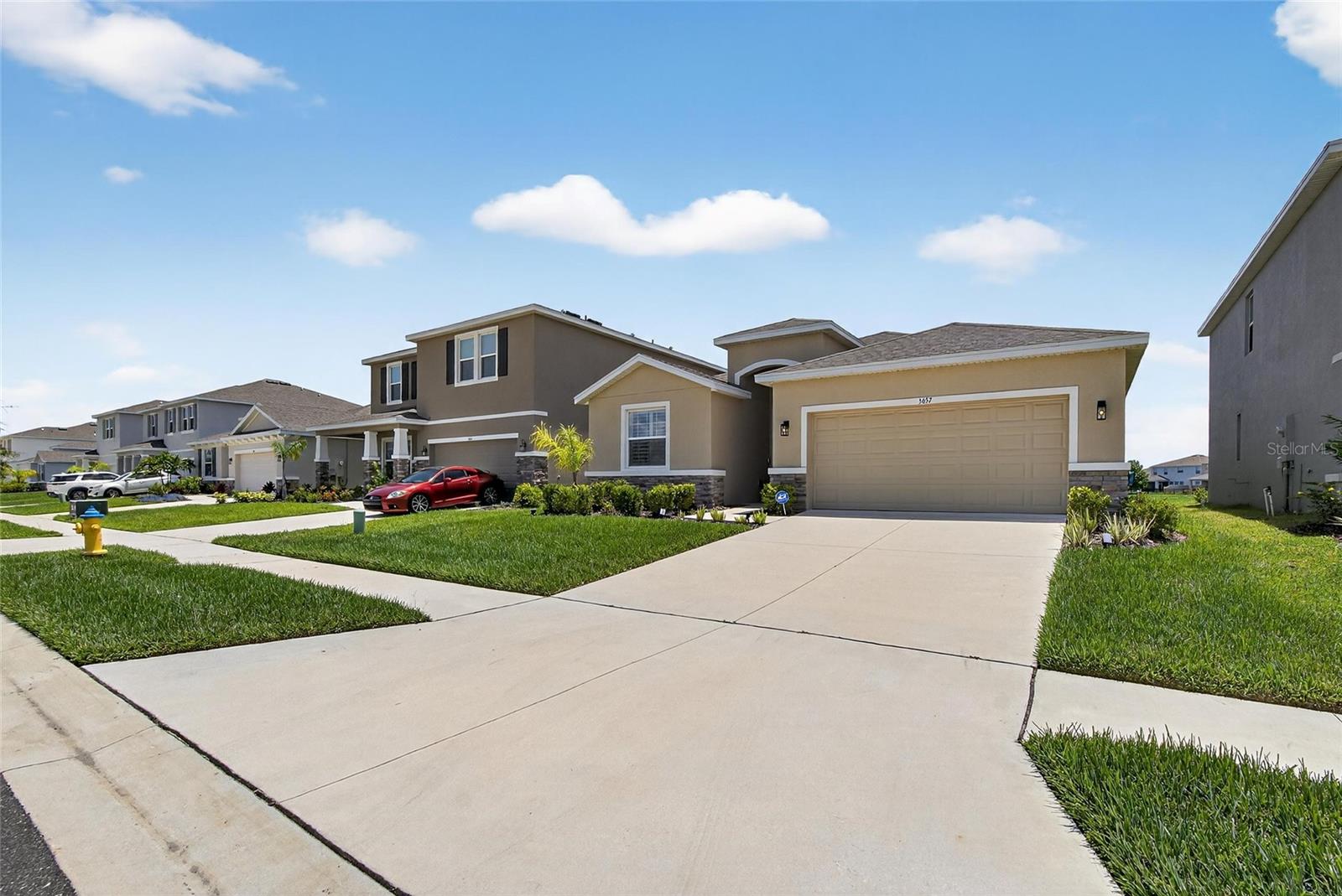 Listing photo id 58 for 5657 Hawks Cay Street