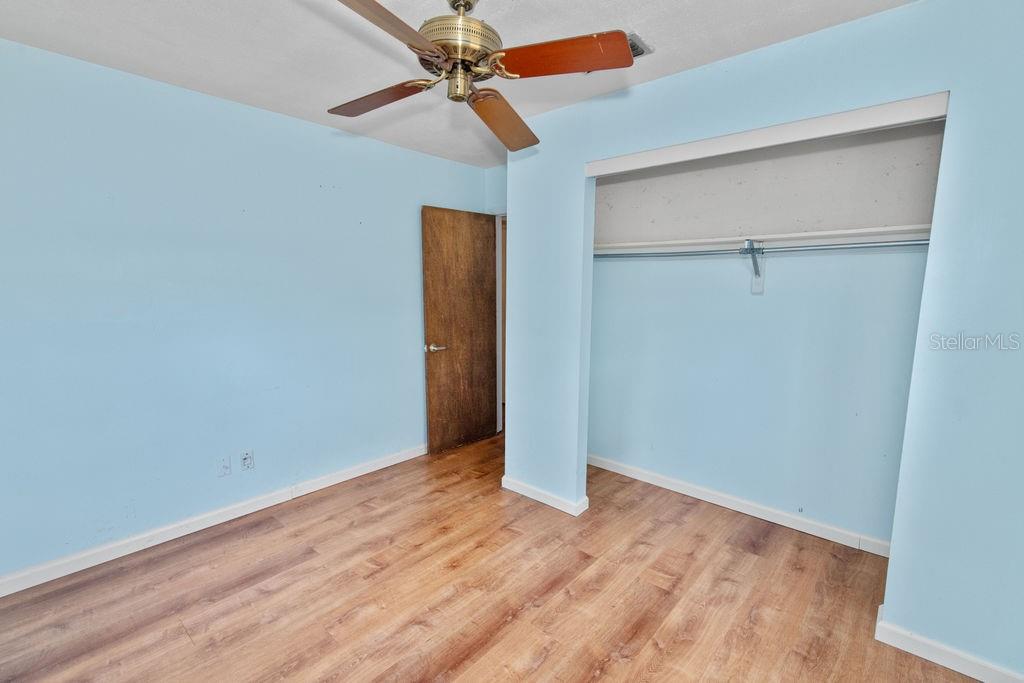 Image 29 of 43 For 6261 20th Street S