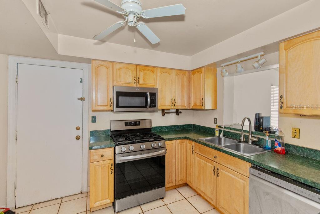 Image 40 of 43 For 6261 20th Street S