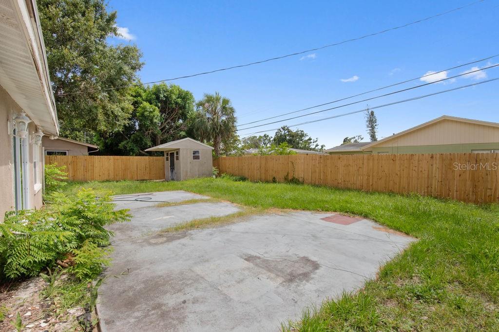 Image 6 of 43 For 6261 20th Street S