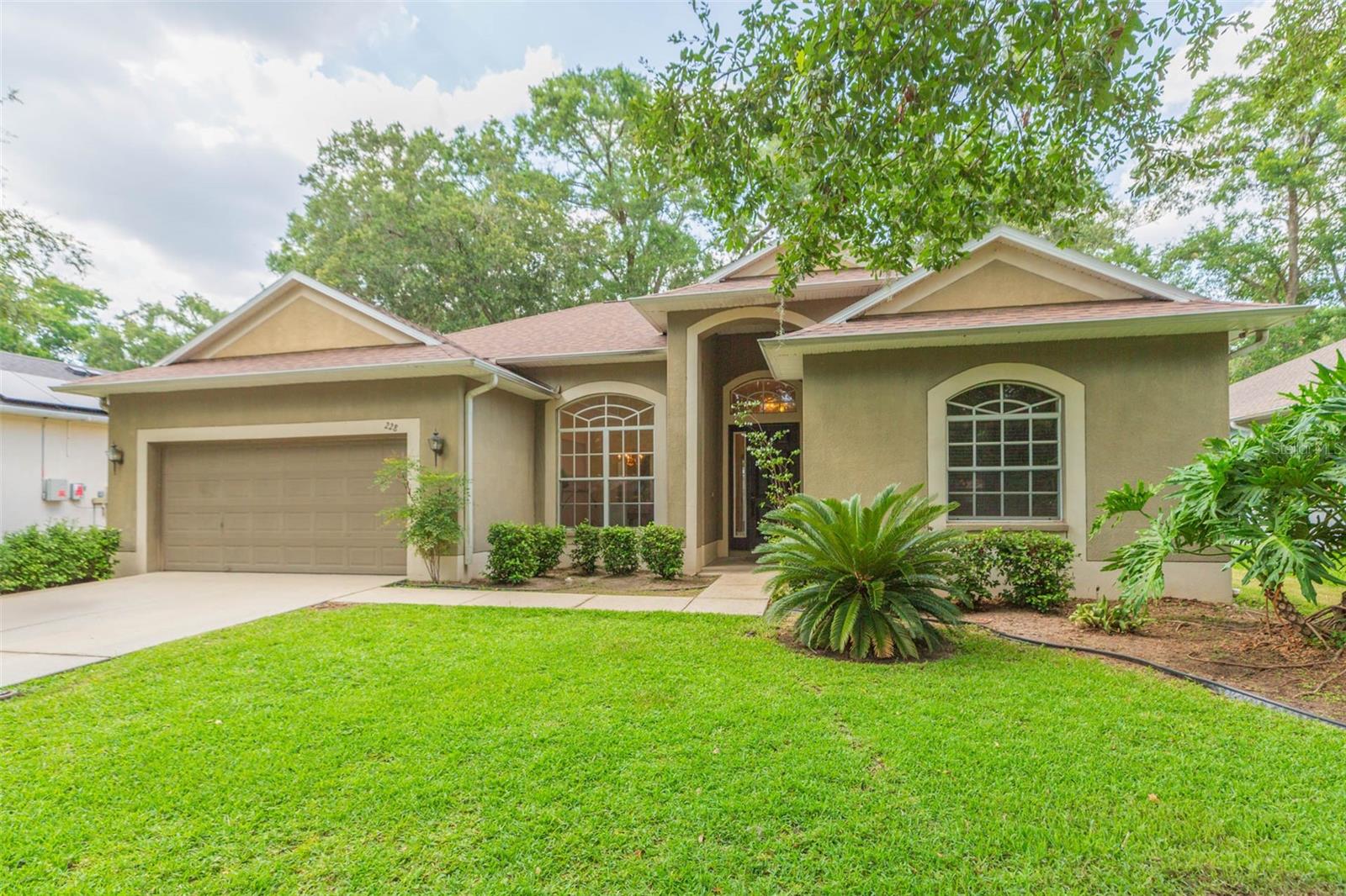 Details for 228 Taylor Bay Lane, BRANDON, FL 33510