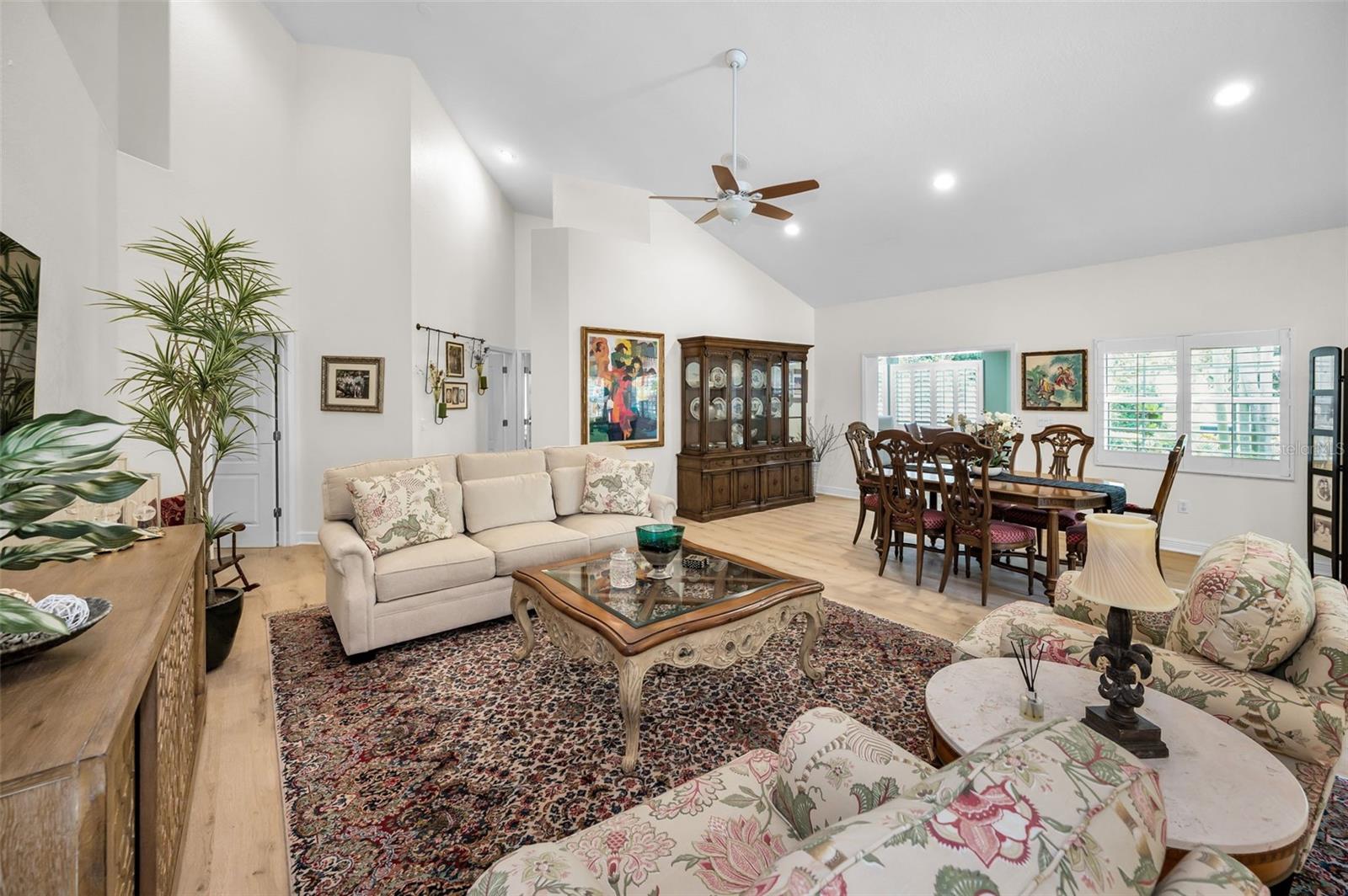 Image 20 of 69 For 2177 Oak Forest Lane