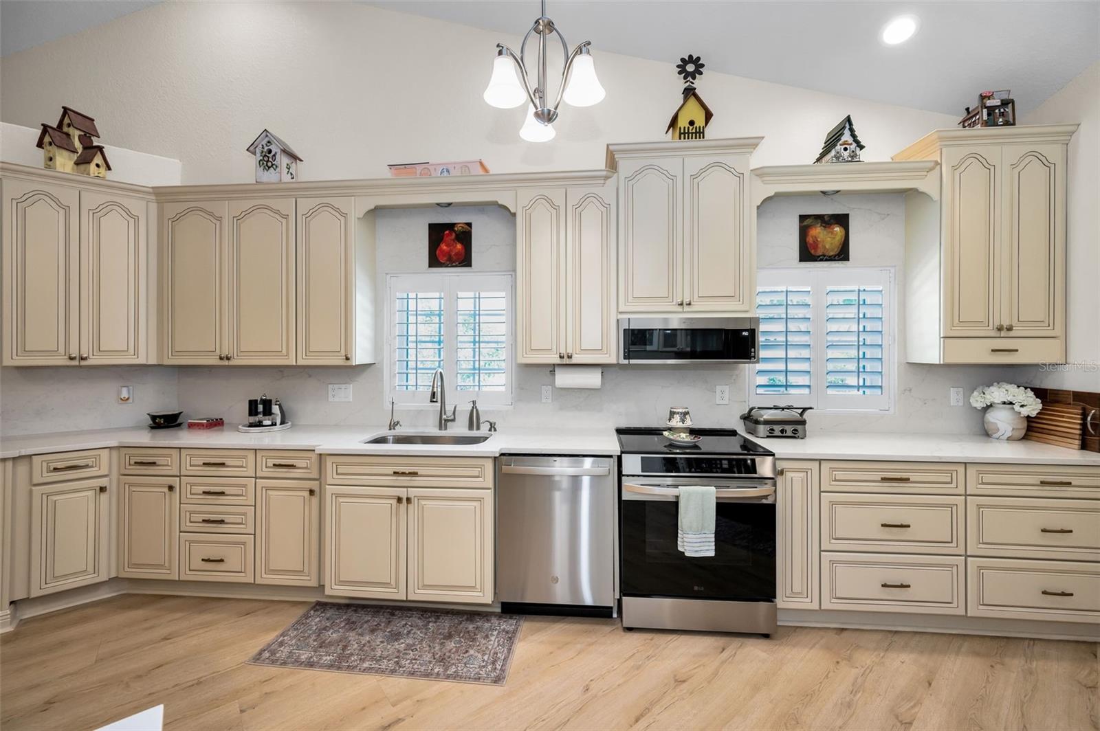 Image 25 of 69 For 2177 Oak Forest Lane
