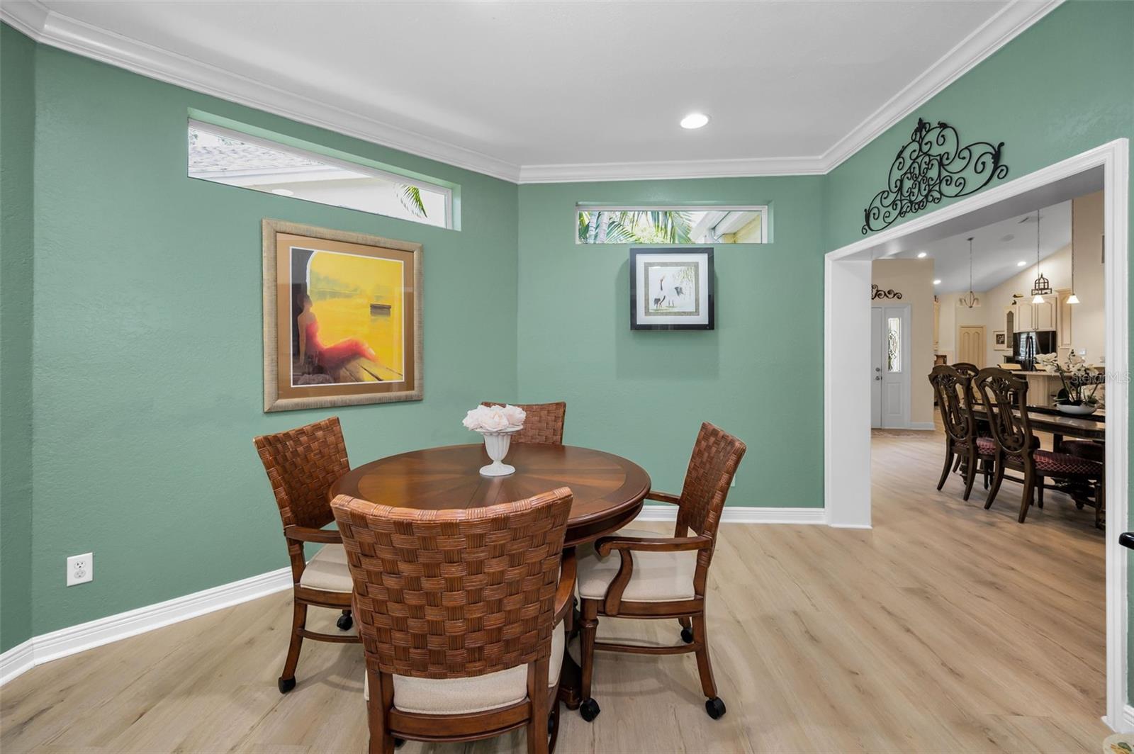 Image 36 of 69 For 2177 Oak Forest Lane
