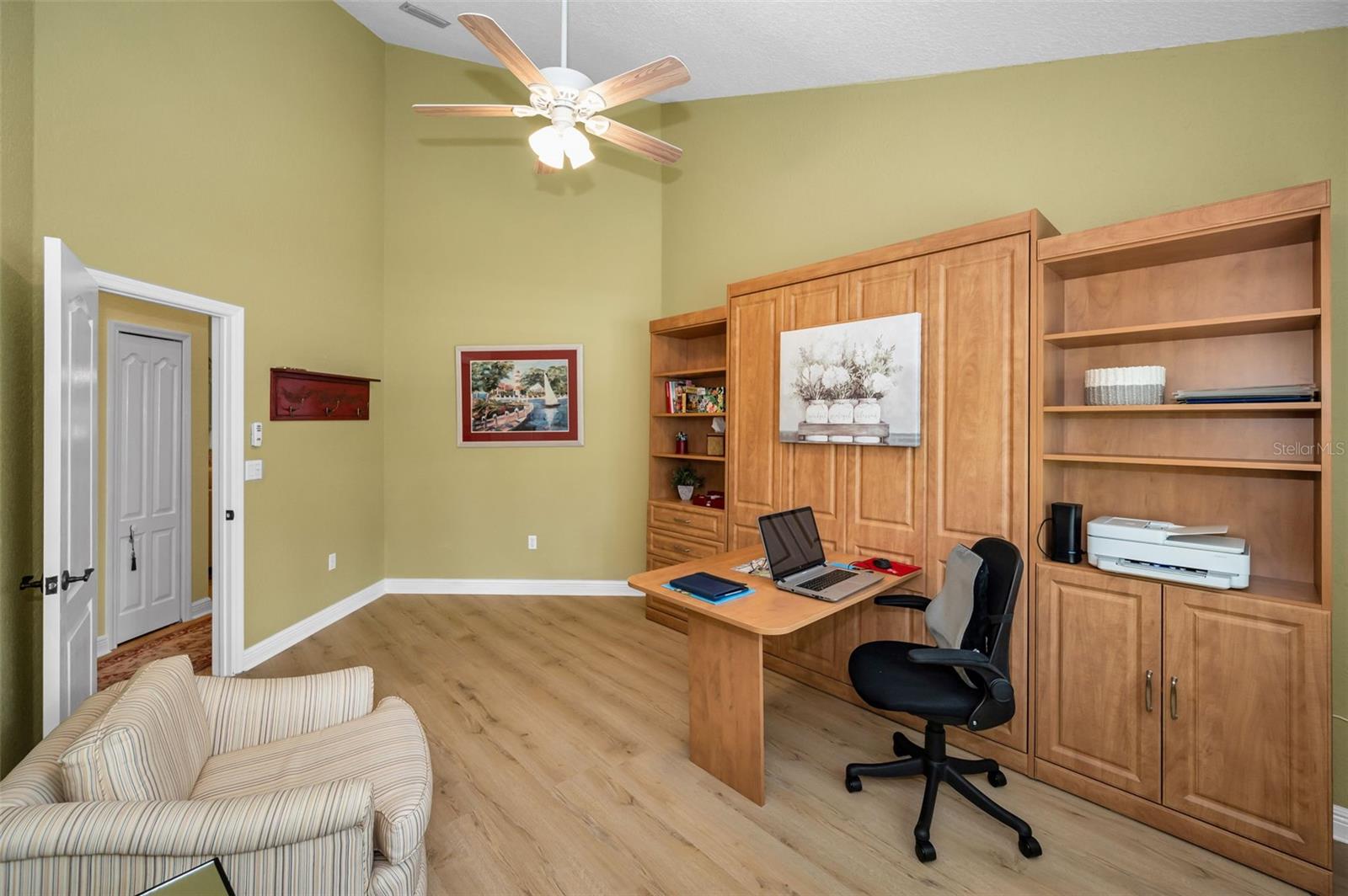 Image 49 of 69 For 2177 Oak Forest Lane