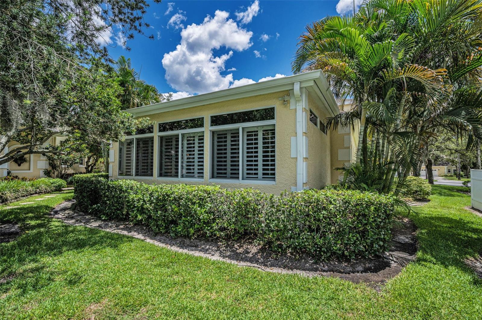 Image 53 of 69 For 2177 Oak Forest Lane