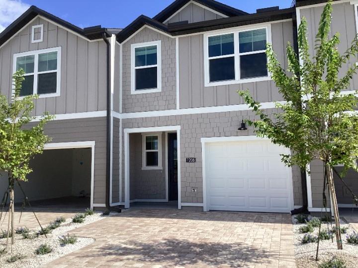 Image 3 of 30 For 1208 Bluewater Lane
