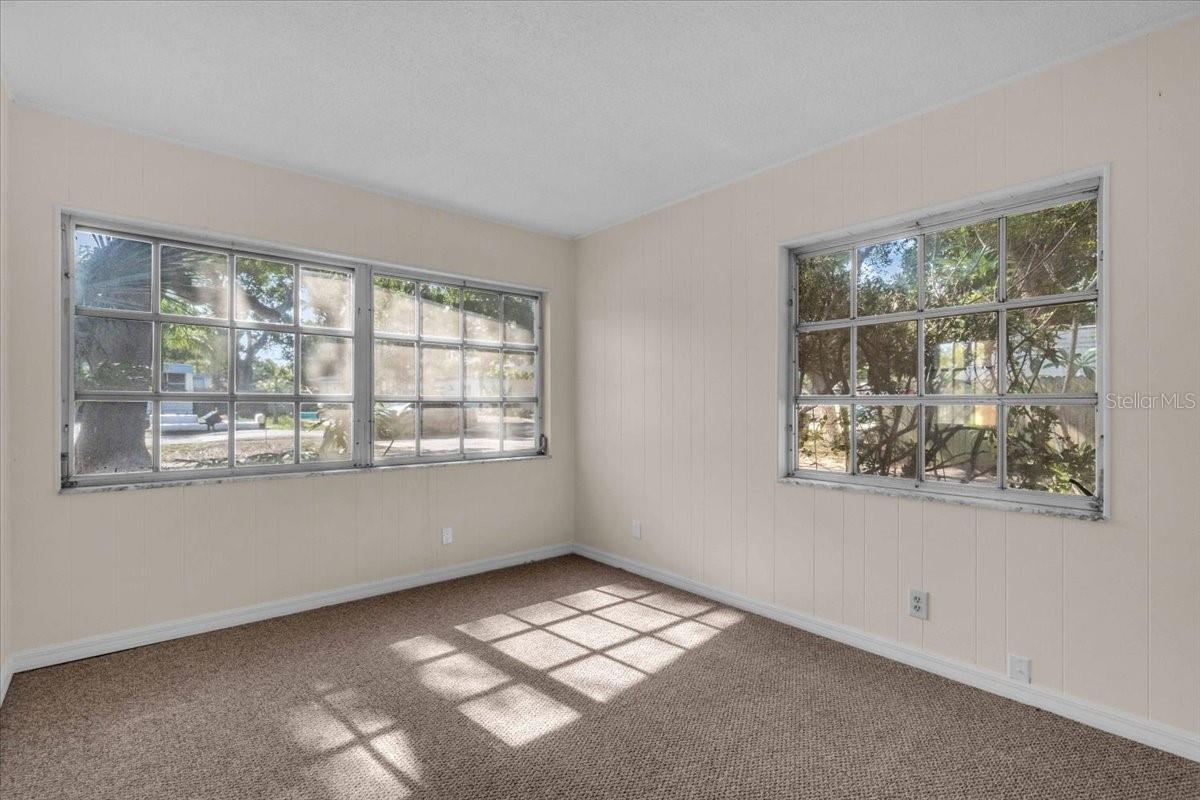 Image 17 of 50 For 5136 68th Street N