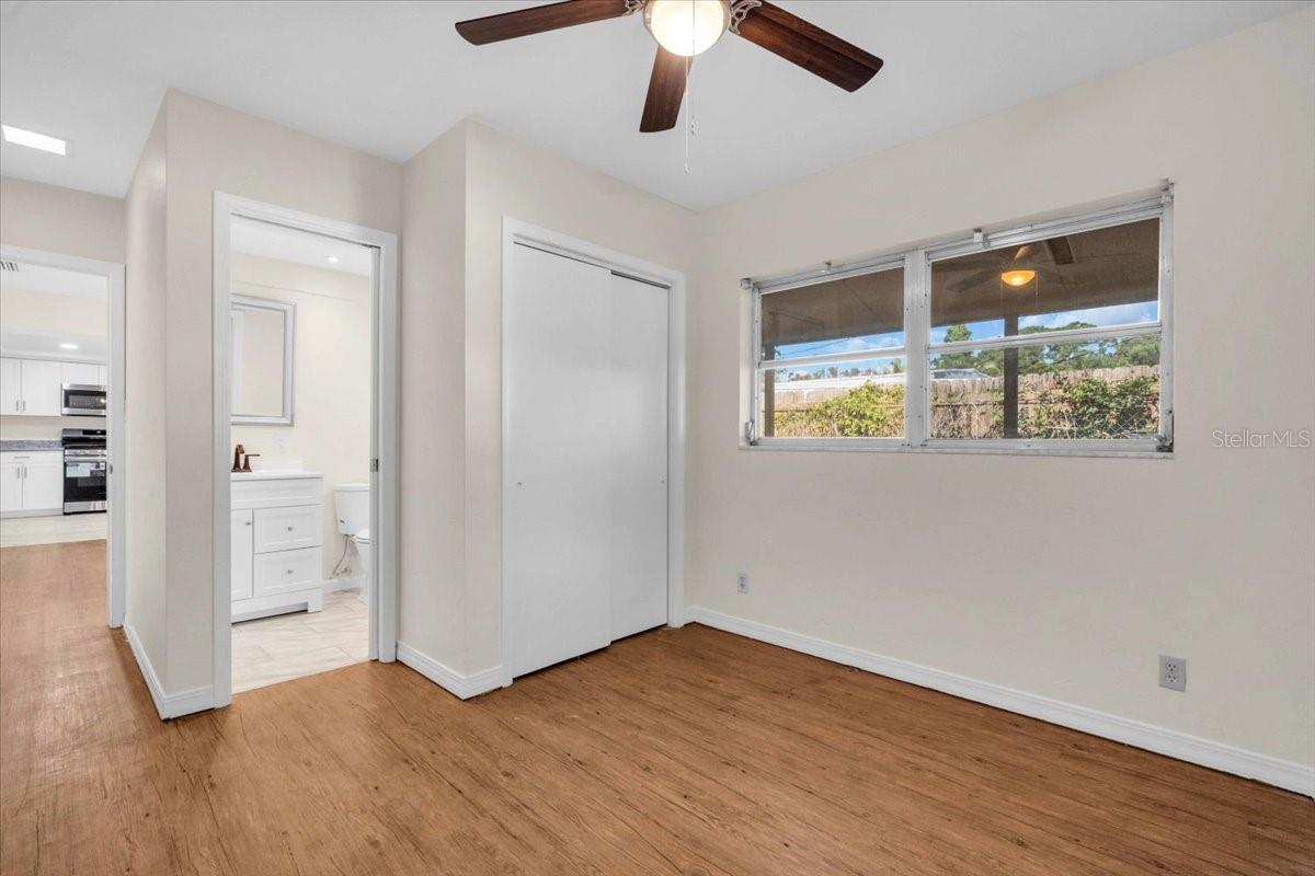 Image 22 of 50 For 5136 68th Street N