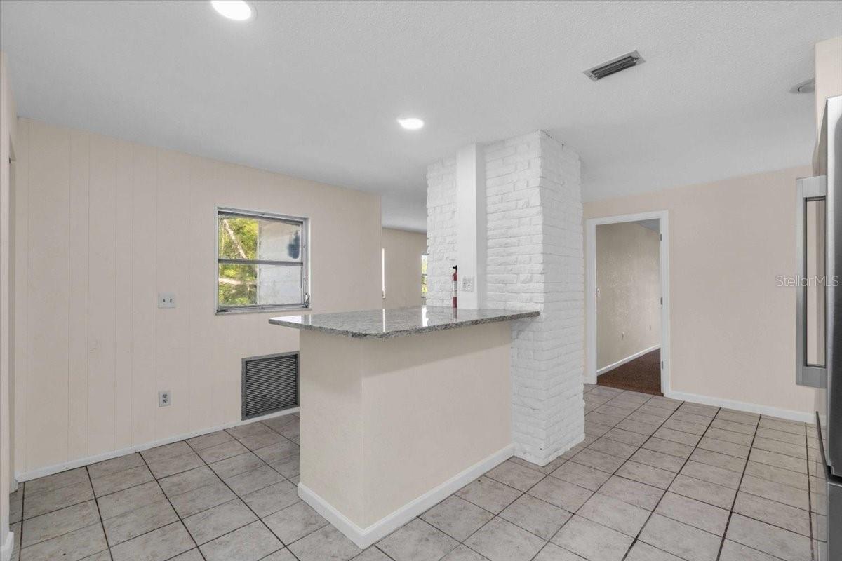 Image 28 of 50 For 5136 68th Street N