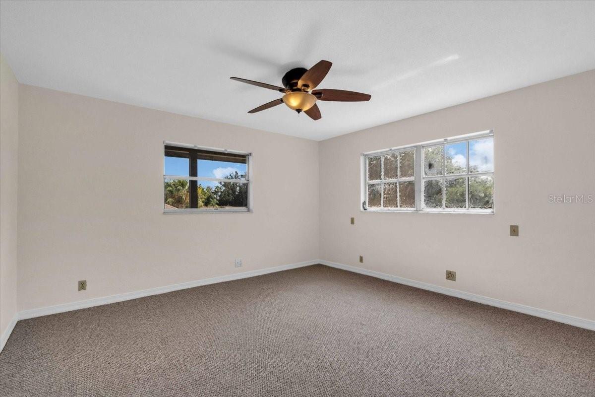 Image 37 of 50 For 5136 68th Street N