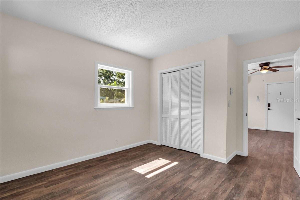 Image 43 of 50 For 5136 68th Street N