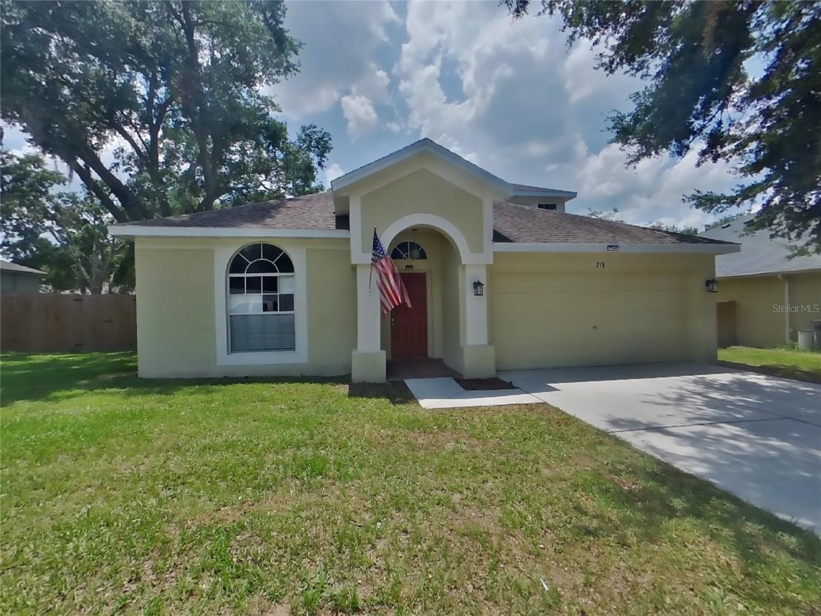 Details for 715 Grand Canyon Drive, VALRICO, FL 33594