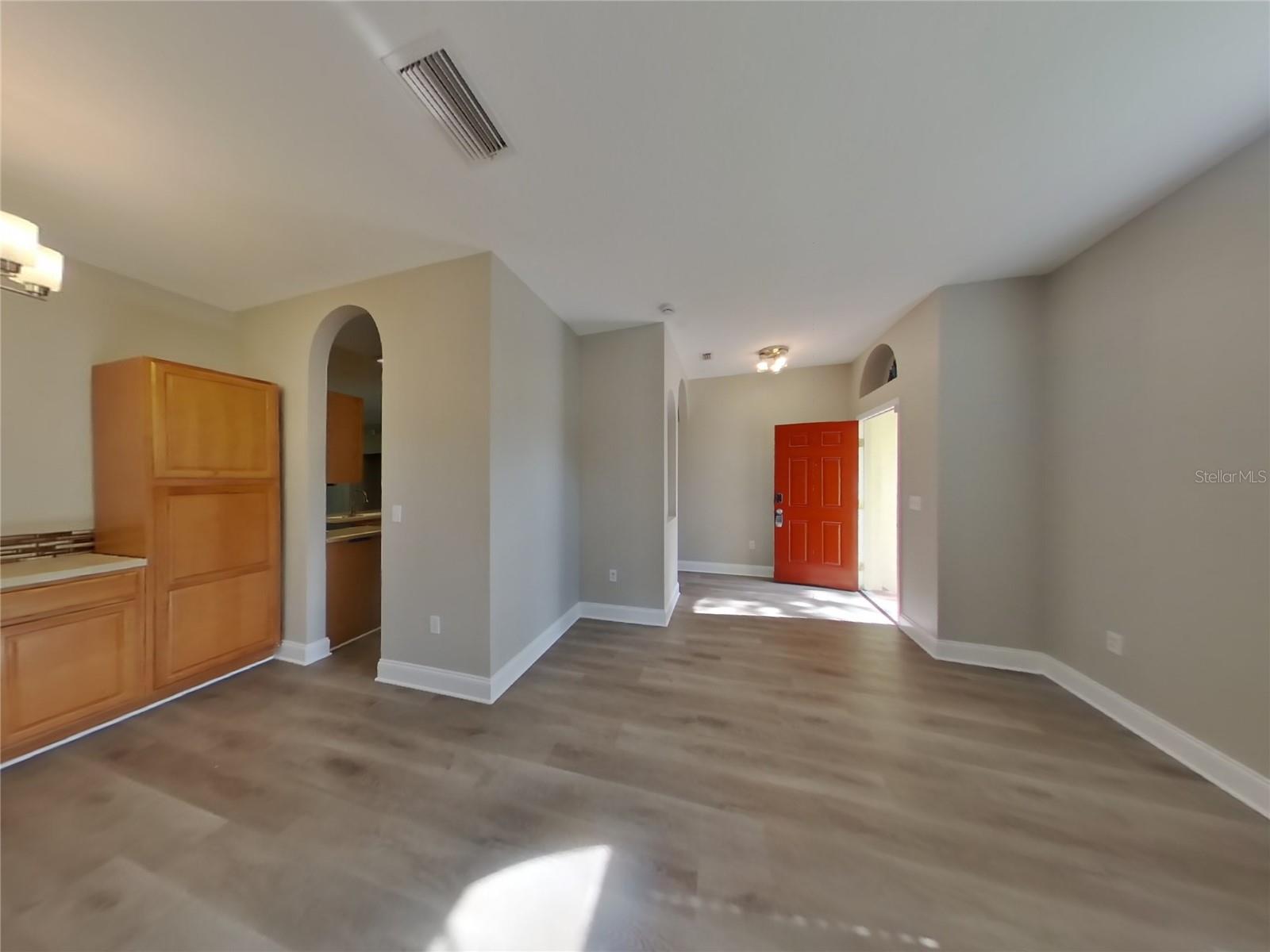 Image 3 of 23 For 715 Grand Canyon Drive