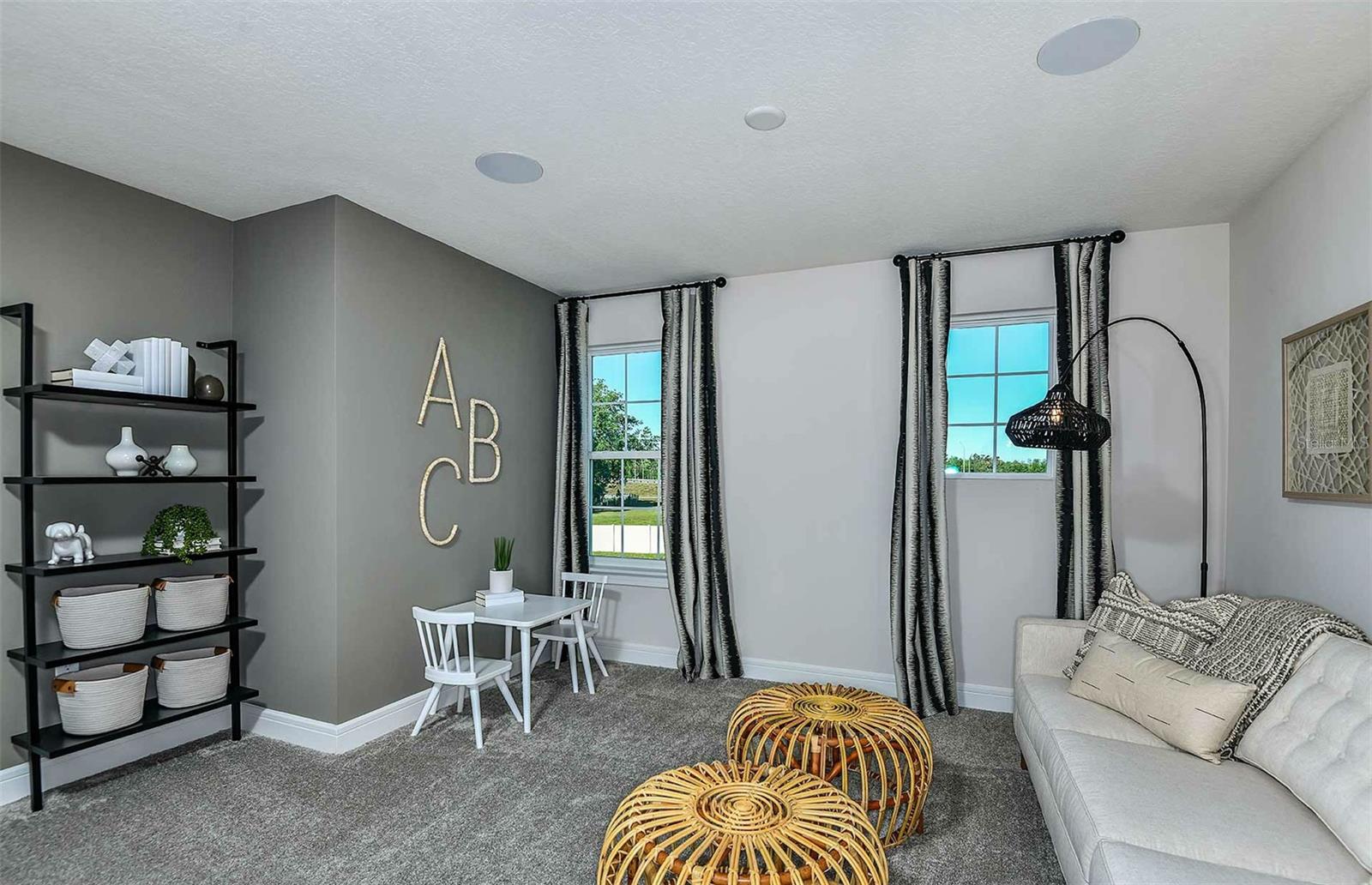 Listing photo id 5 for 1215 Mumford Court