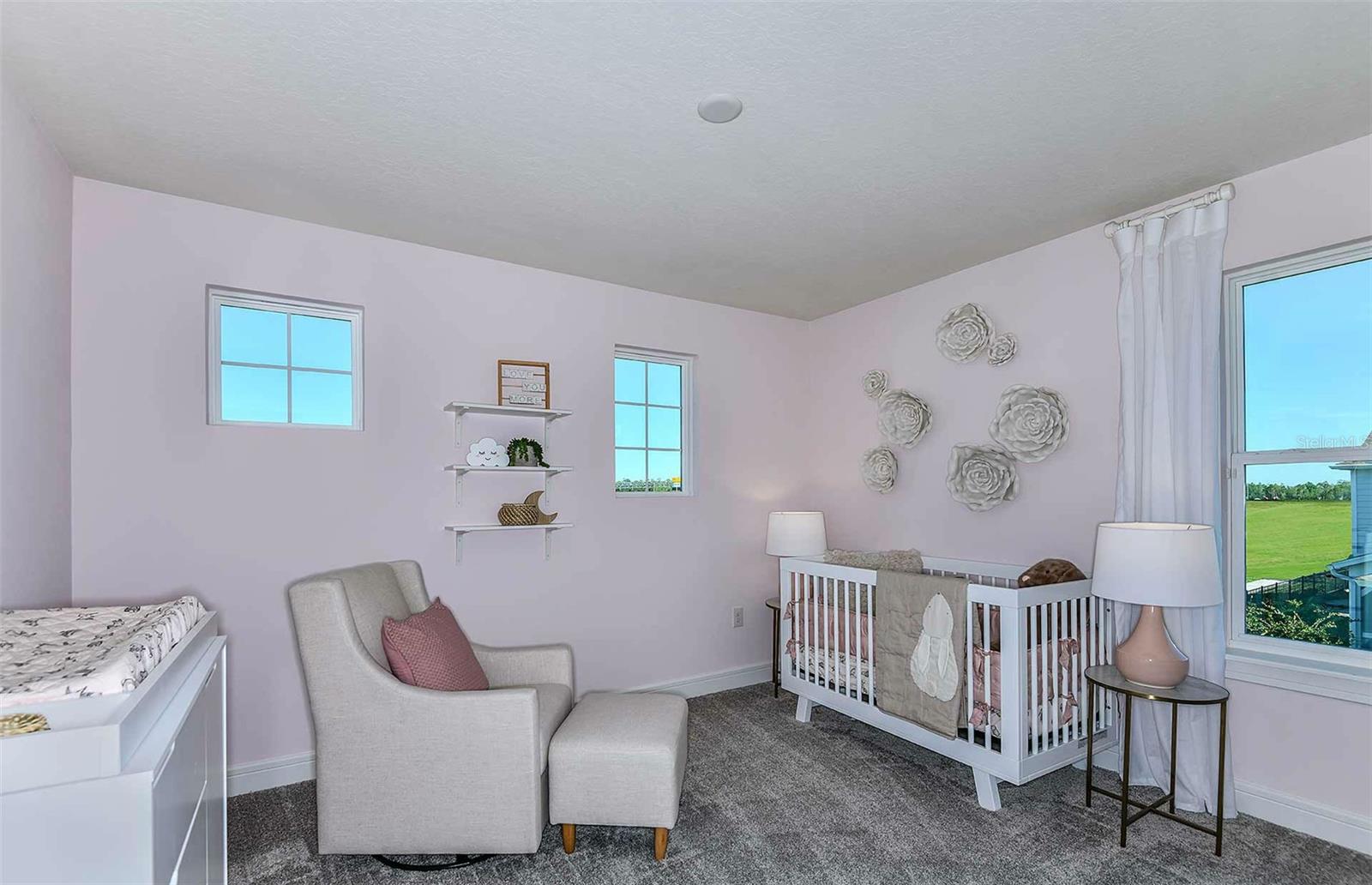 Listing photo id 7 for 1215 Mumford Court