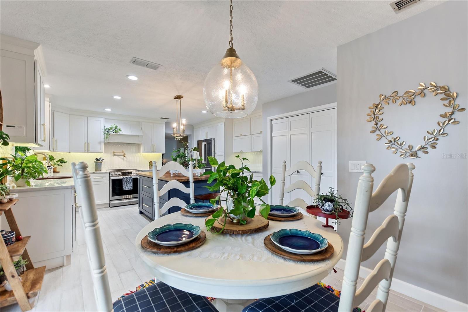 Image 22 of 88 For 11204 Lake Sassa Drive