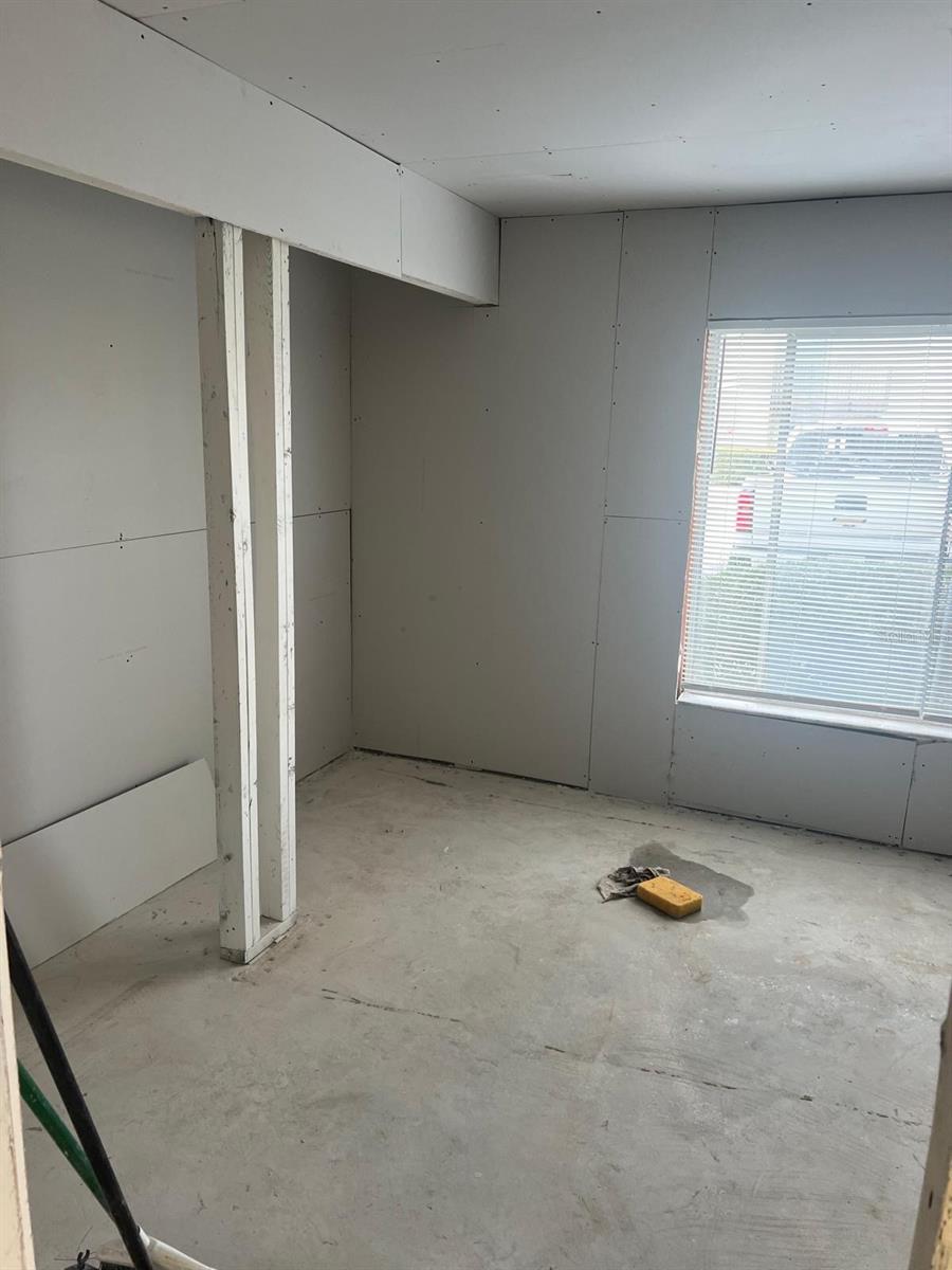 Image 21 of 28 For 4215 Bay Drive 1805b