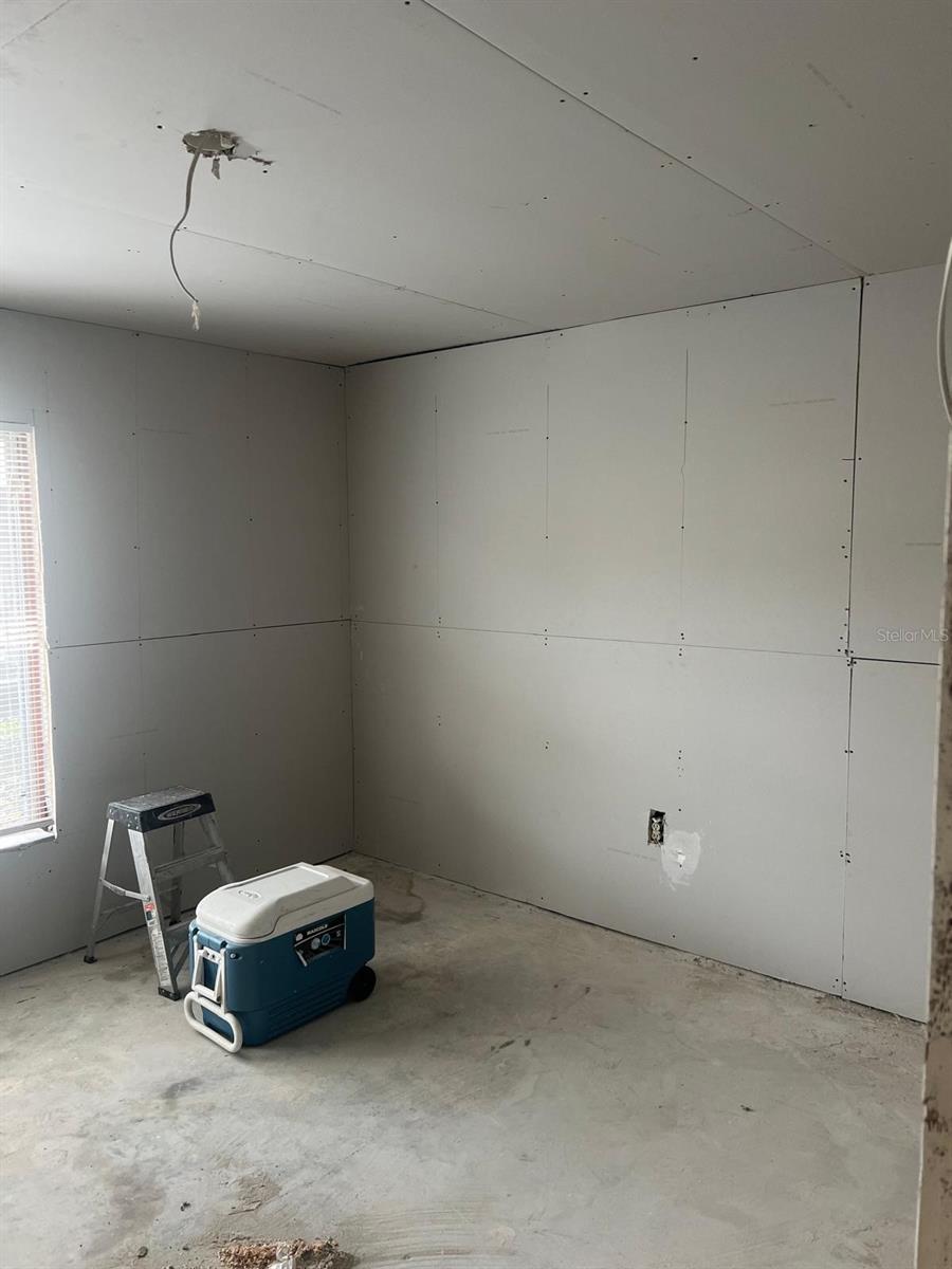 Image 23 of 28 For 4215 Bay Drive 1805b