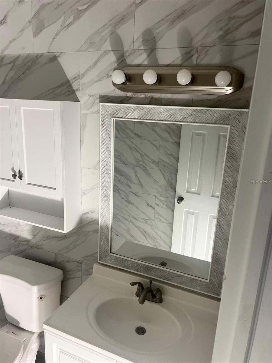 Image 26 of 28 For 4215 Bay Drive 1805b