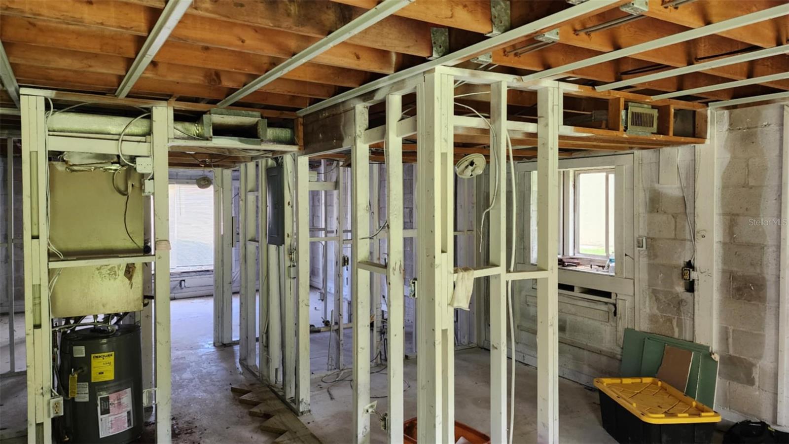 Image 5 of 19 For 4215 Bay Drive 1805b