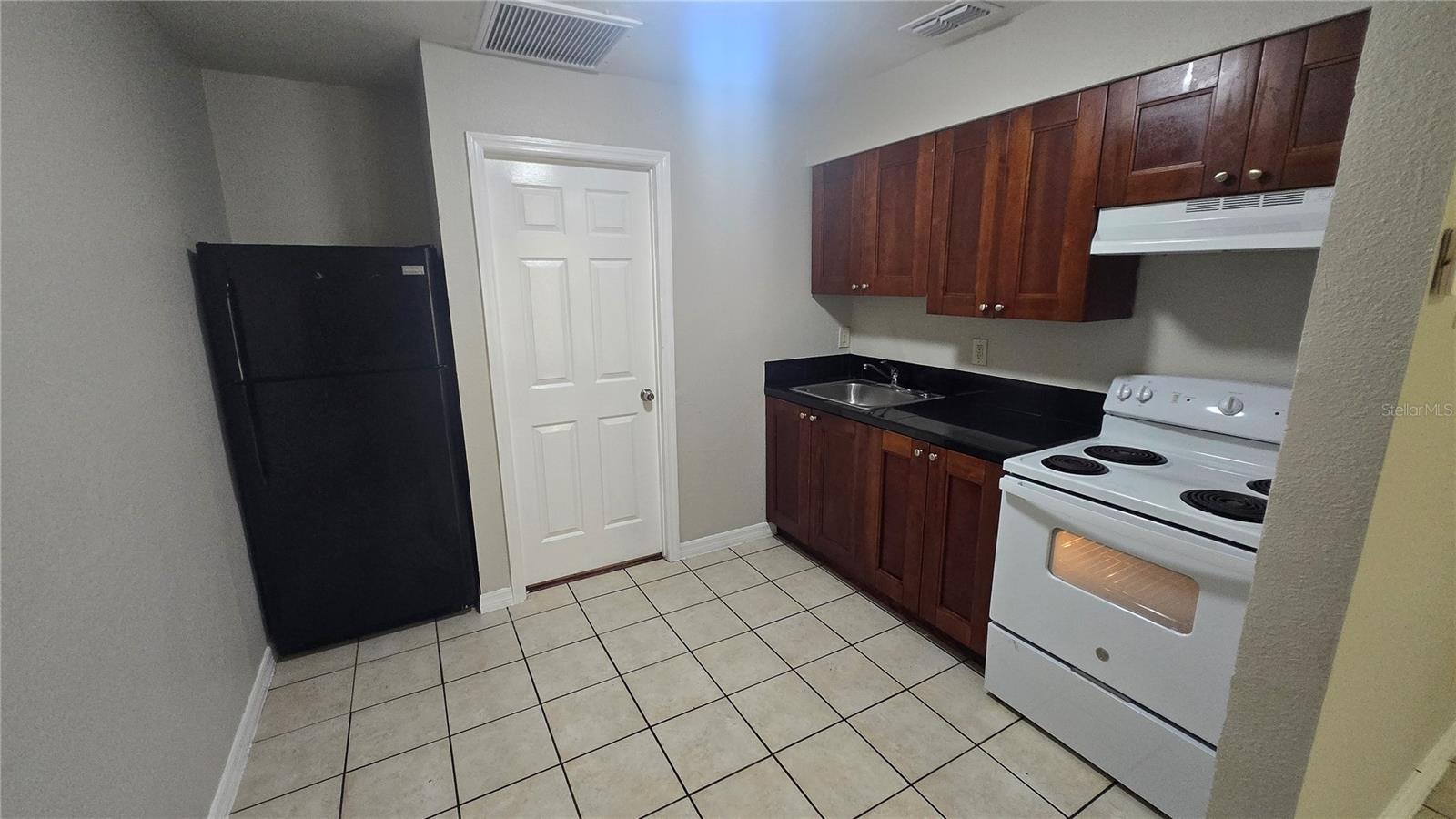 Image 4 of 9 For 11727 12th Street 2