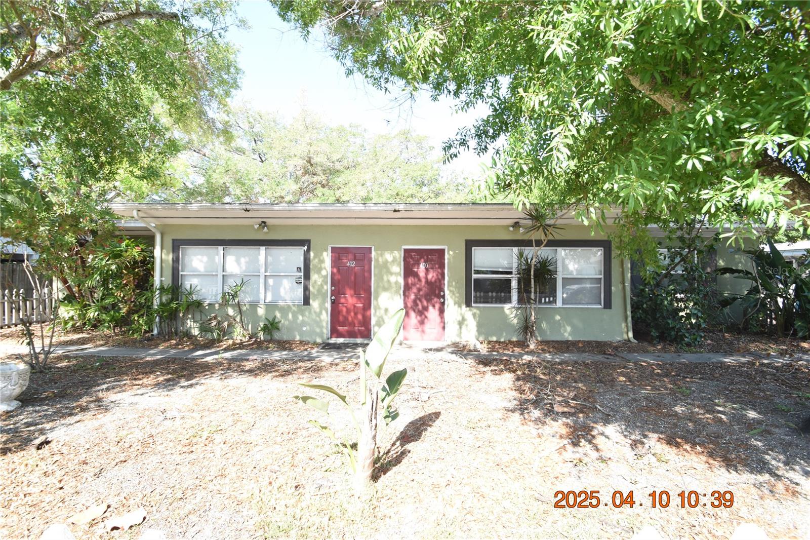Image 2 of 34 For 400 Comet Avenue Right