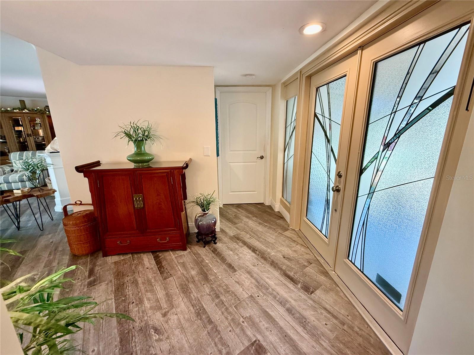 Image 12 of 99 For 1135 Fountainhead Drive