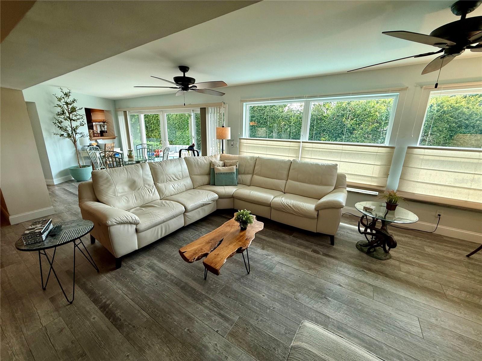 Image 19 of 99 For 1135 Fountainhead Drive