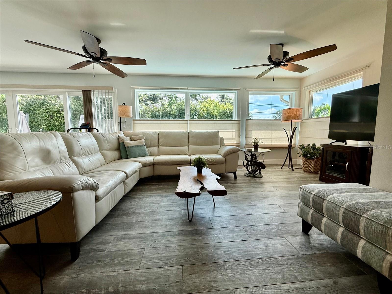 Image 20 of 99 For 1135 Fountainhead Drive