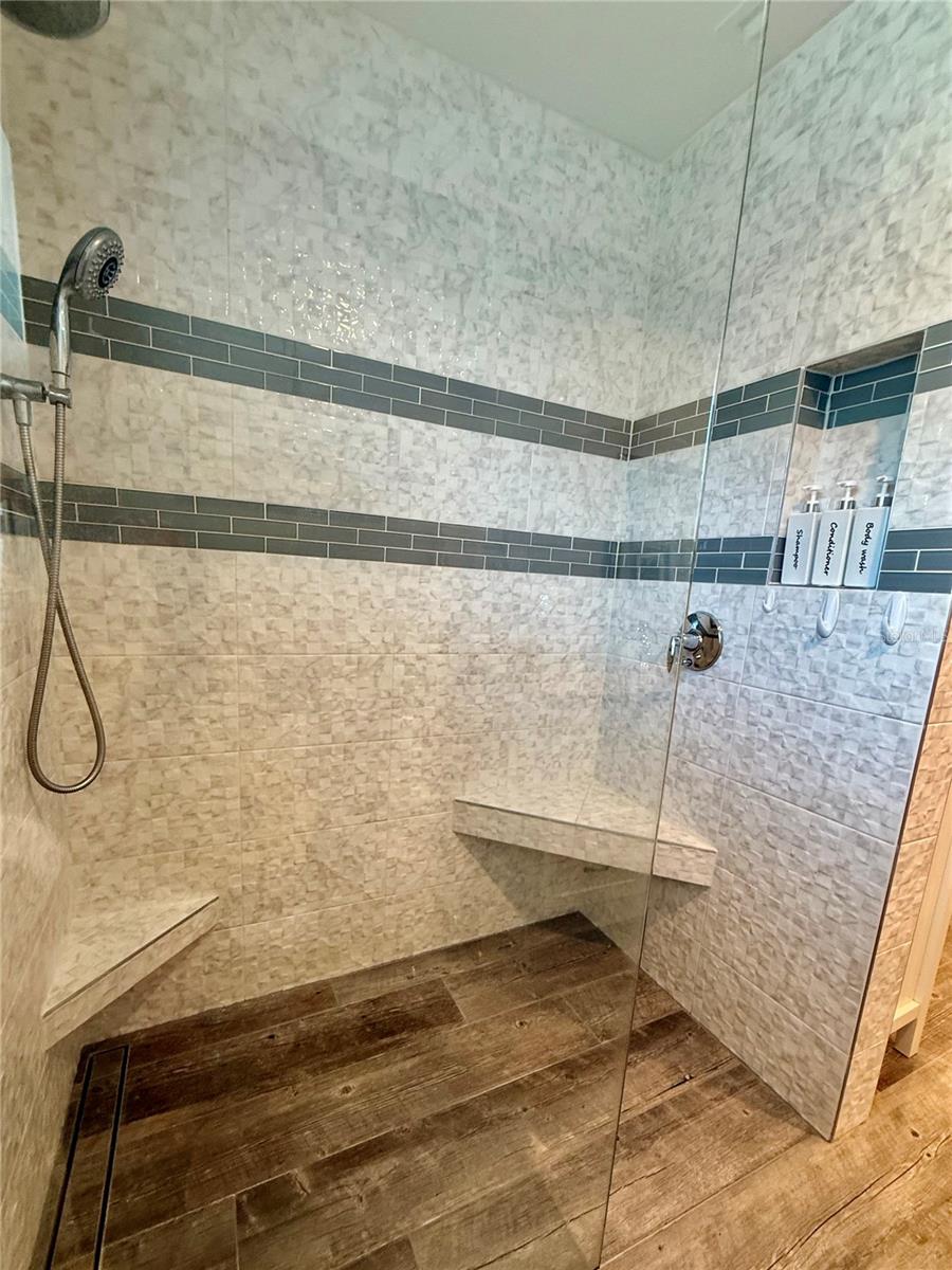Image 51 of 99 For 1135 Fountainhead Drive