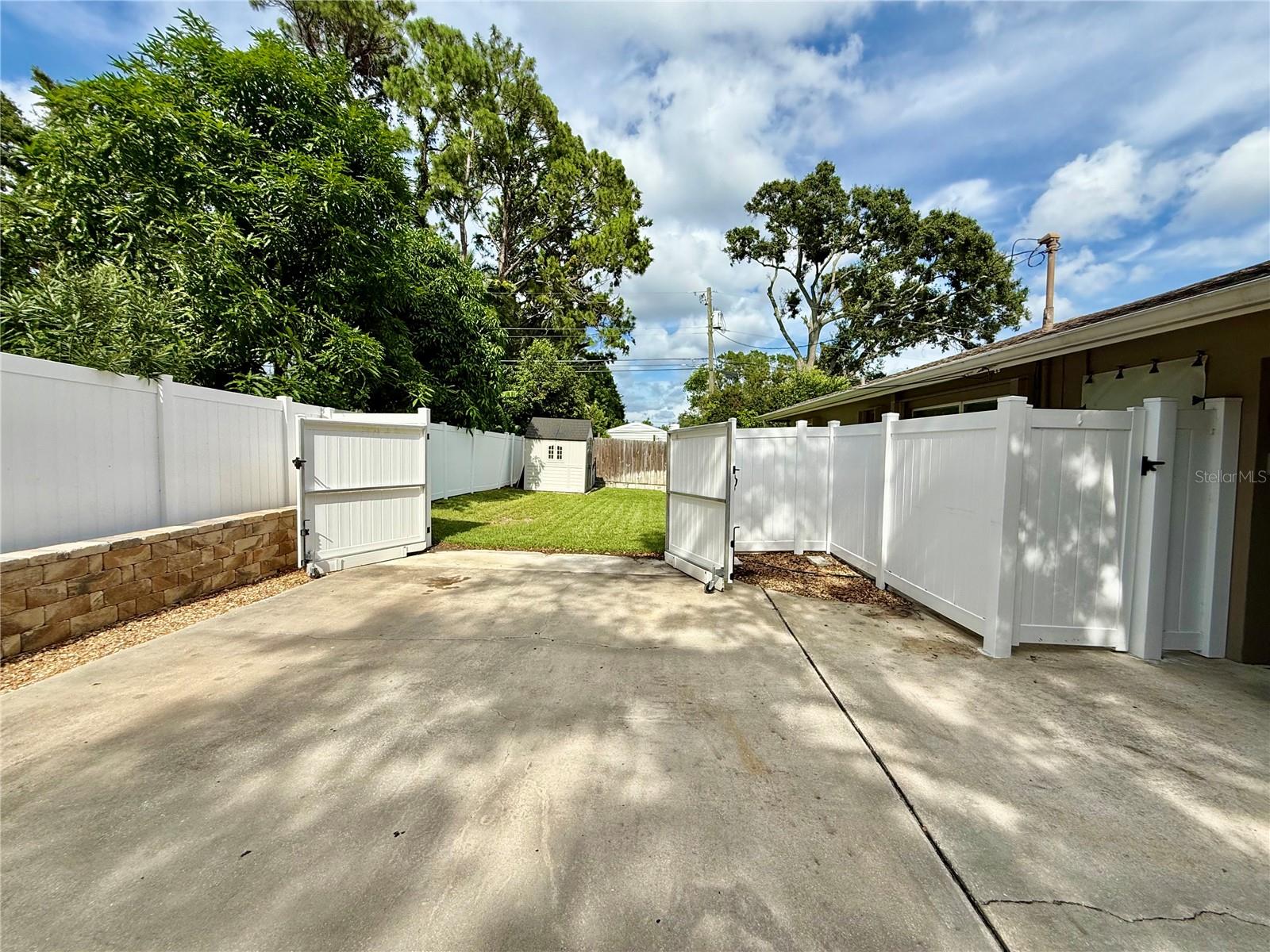 Image 84 of 99 For 1135 Fountainhead Drive