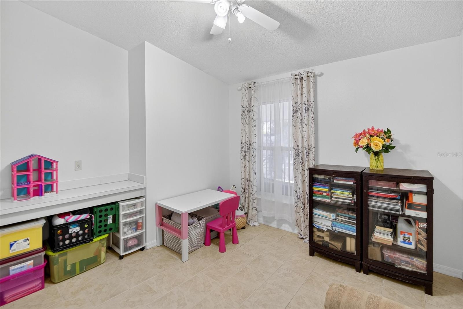 Image 36 of 69 For 13040 Waterbourne Drive