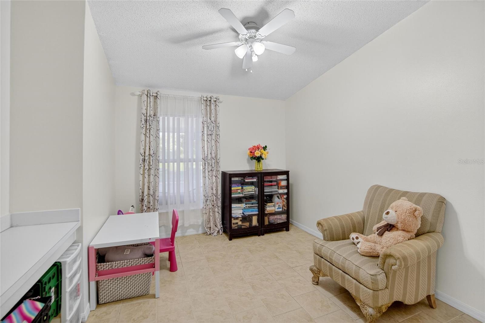 Image 37 of 69 For 13040 Waterbourne Drive