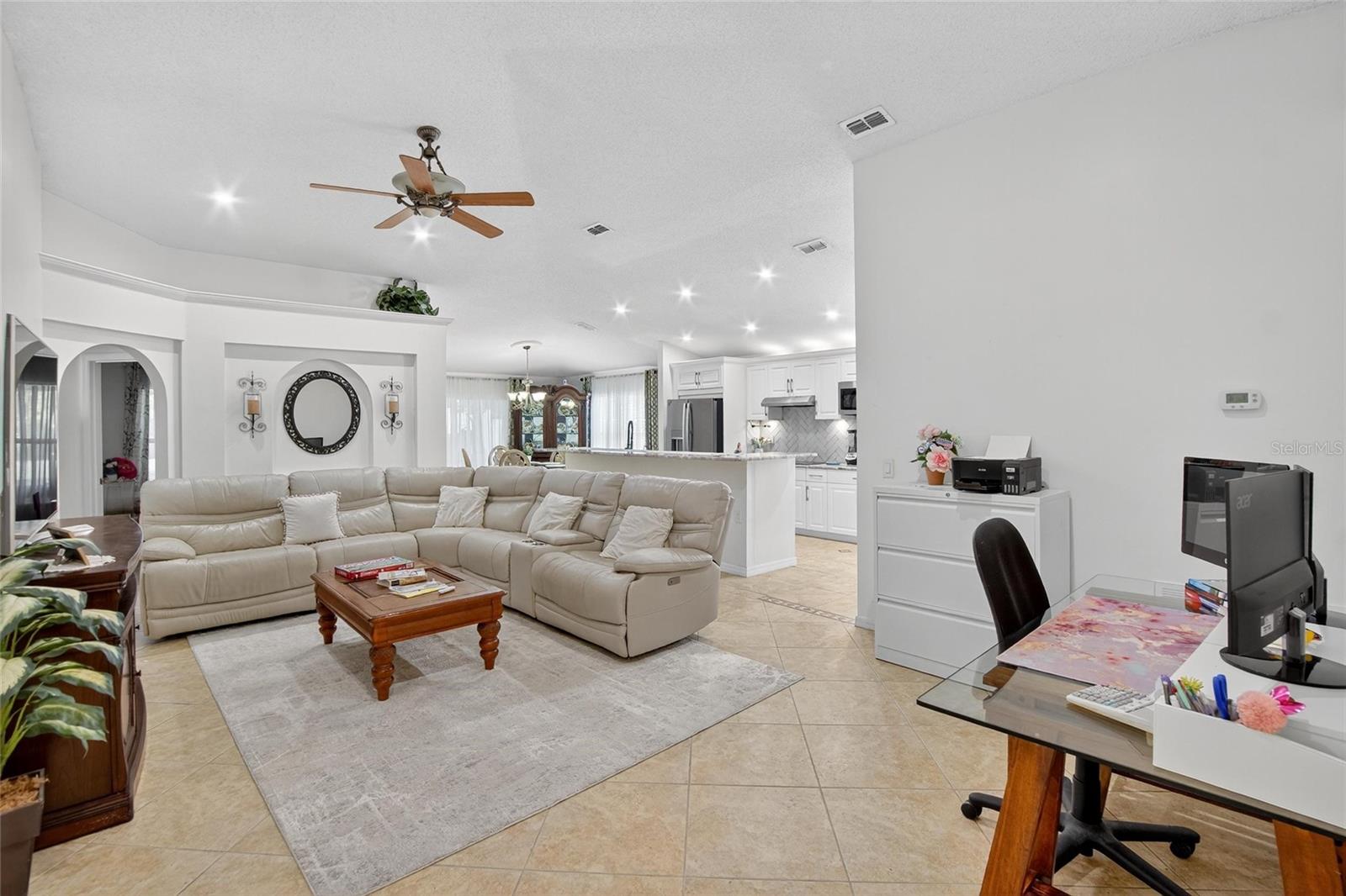 Image 40 of 69 For 13040 Waterbourne Drive