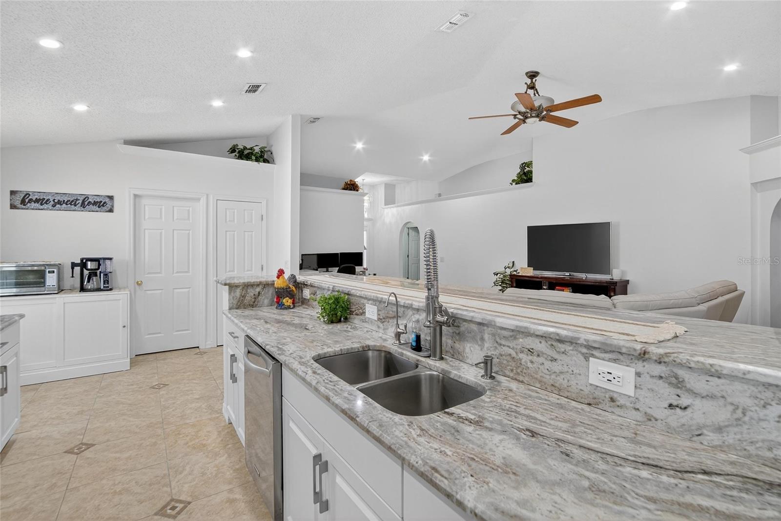 Image 45 of 69 For 13040 Waterbourne Drive